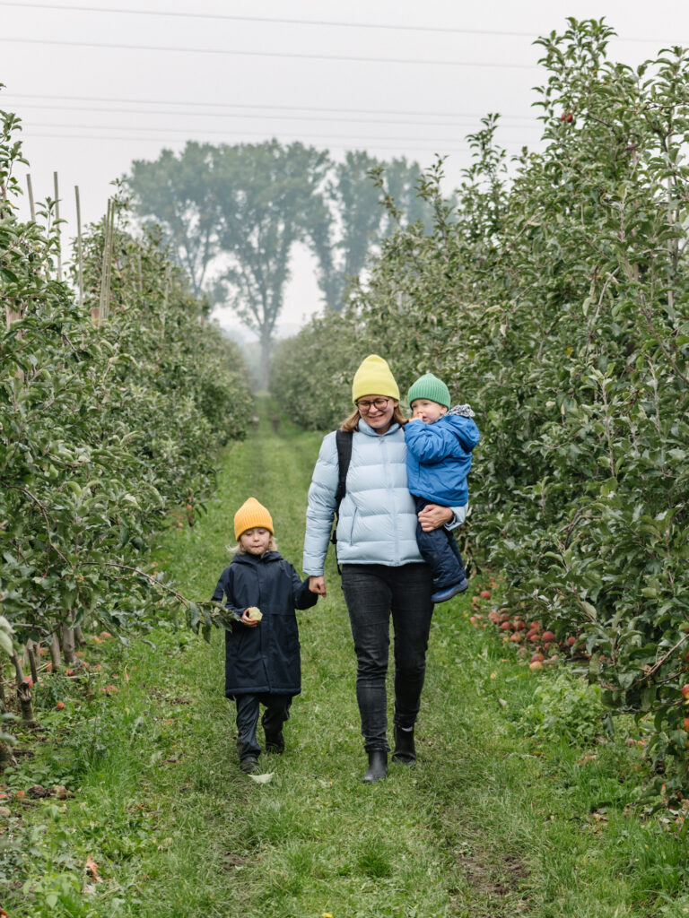 Wo ihr Gemüse, Blumen und Erdbeeren in Dortmund selber pflücken könnt